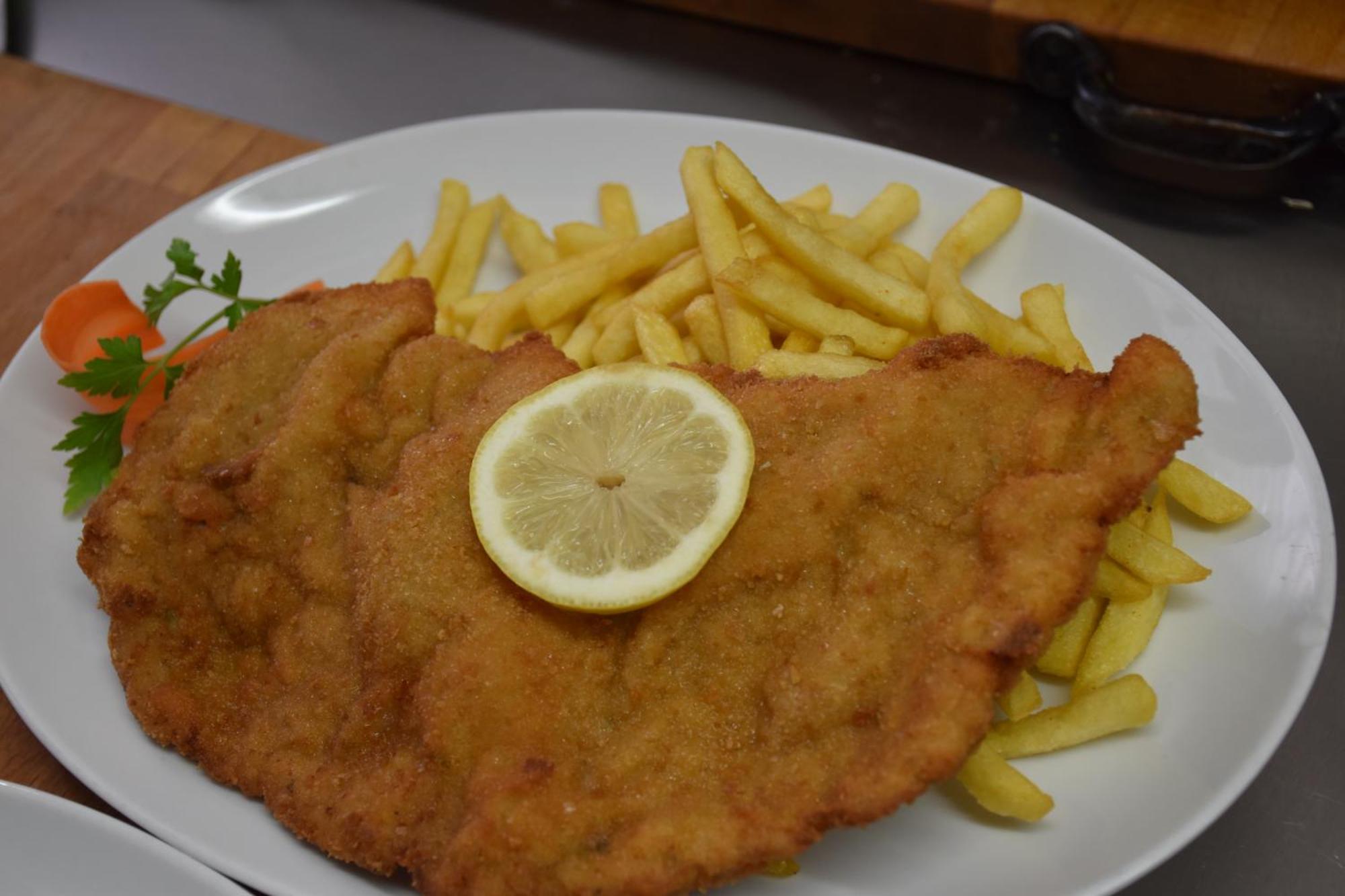 Gasthaus Und Pension Halli-Galli 파사우 외부 사진